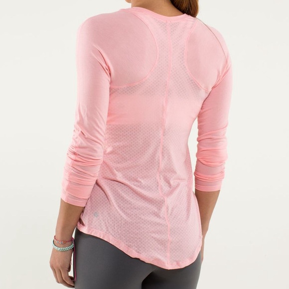 Lululemon Digni Tee Long Sleeve Coral Pink Size 2-4? - Picture 2 of 11